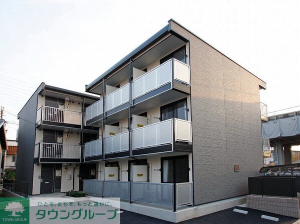 レオパレスフリーデンの物件外観写真